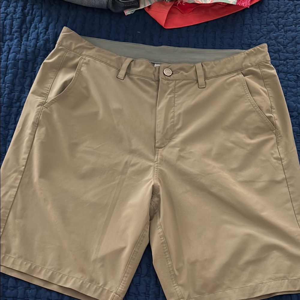 Men's Tan Shorts